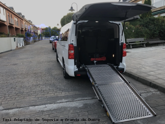 Taxi accesible de Aranda de Duero a Segovia